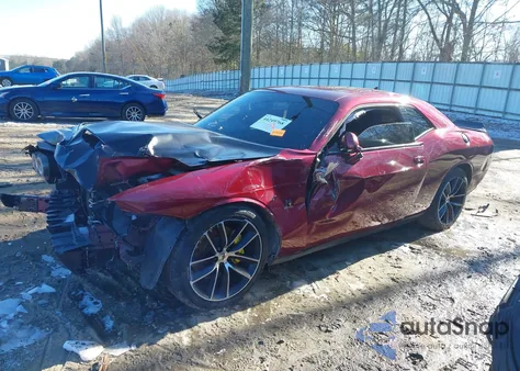 2018 Dodge Challenger R/T Scat Pack z USA, uszkodzony, nr VIN 2C3CDZFJ6JH213056